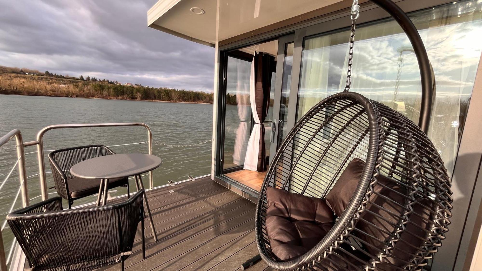 L'Escale Royale Saint-Martin-La-Garenne Port Ilon - Seine - Giverny Exteriér fotografie